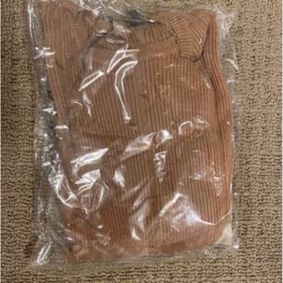 Tan Long Sleeve Top - Picture 7 of 7